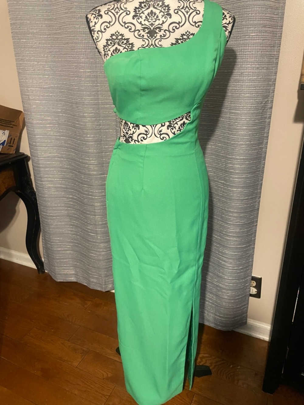 One-Shoulder Emerald Cutout Evening Gown